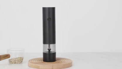 Electric Automatic Salt & Pepper Grinder Set – Season Smarter, Taste Better